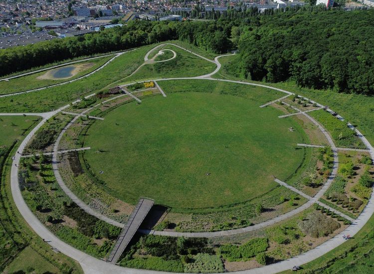 Parc Fosse-Maussoin - Pelouse circulaire